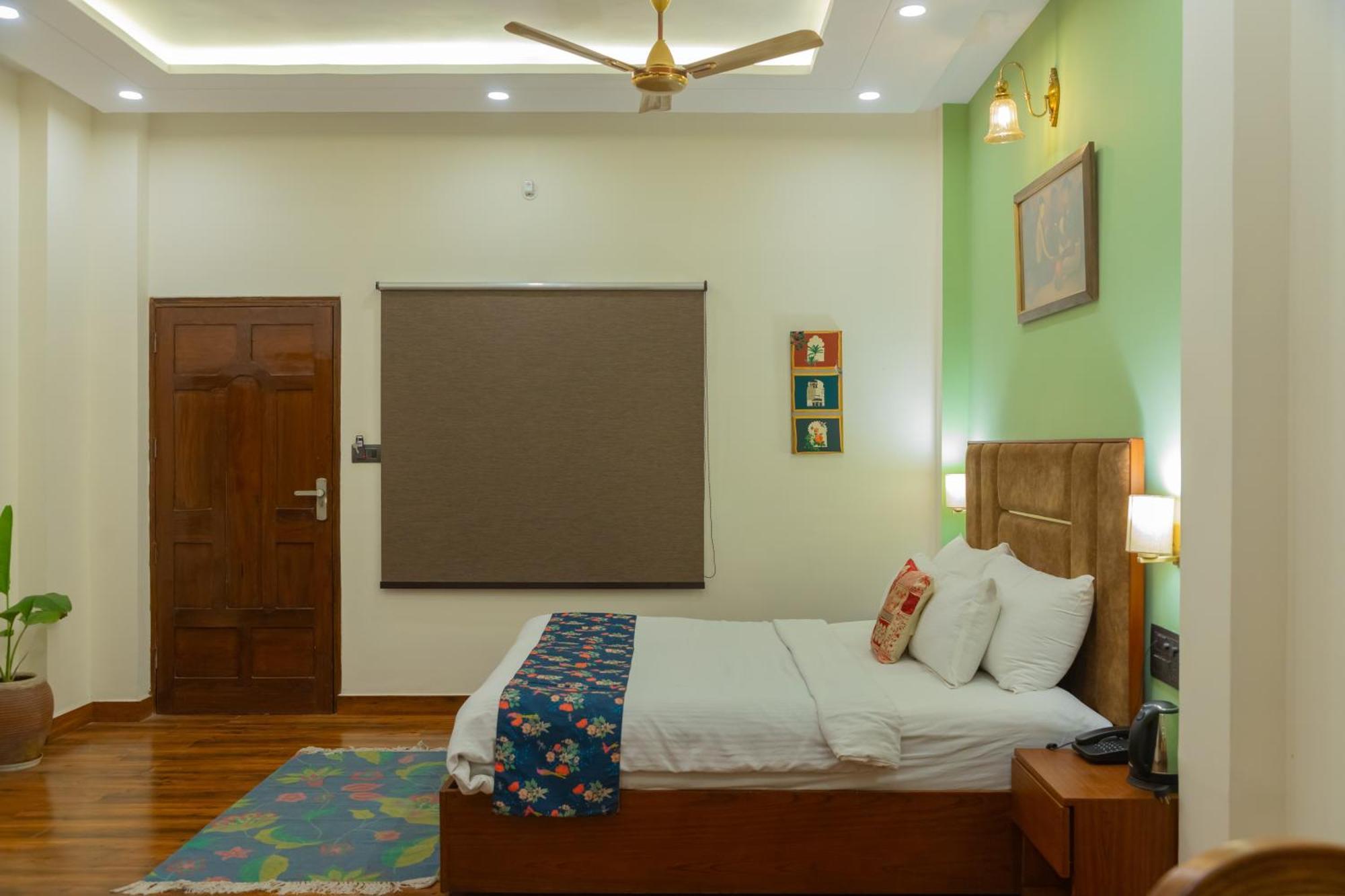 Hotel Sethi Legacy Haridwār Extérieur photo